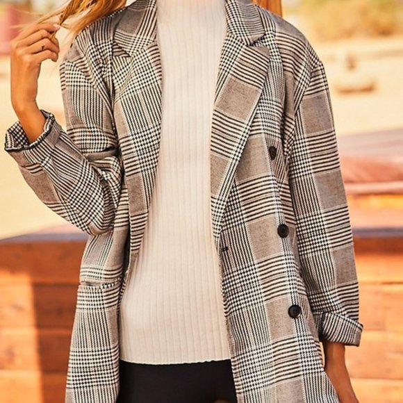 MODA ME COUTURE Jackets & Blazers - Plaid Print Oversized Jacket